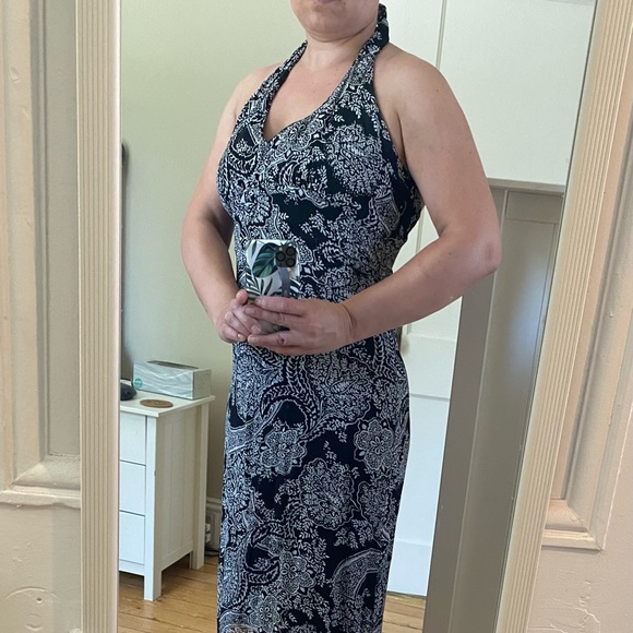 Le Château | Vintage light dress tied at the neck. Size Medium. - Picture 1 of 7